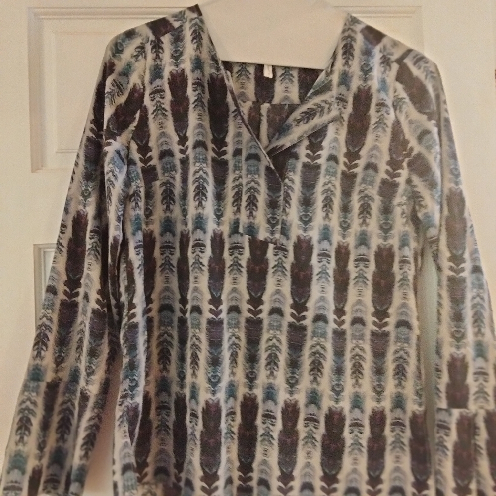 BCBGeneration tunic style top, purple, size small
